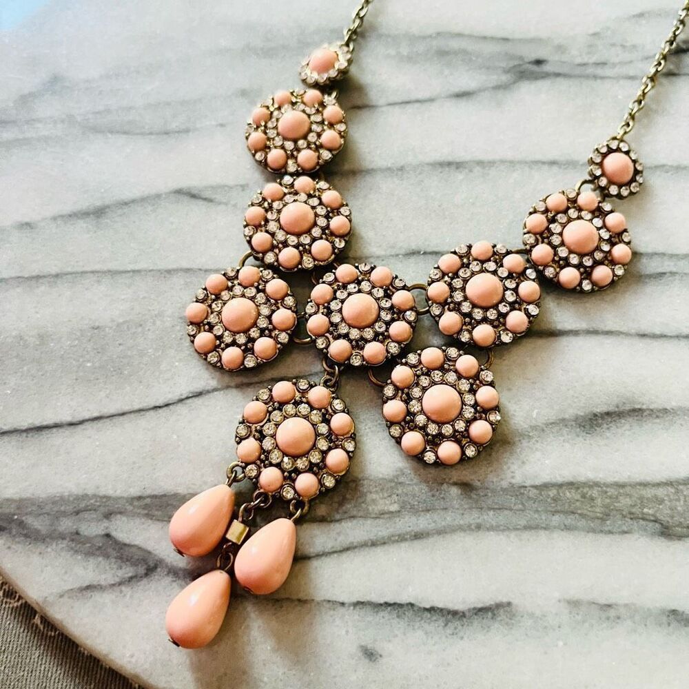 Pink Statement Necklace Antique Gold Toned Chain Bib Round Ornate Style - Picture 2 of 8